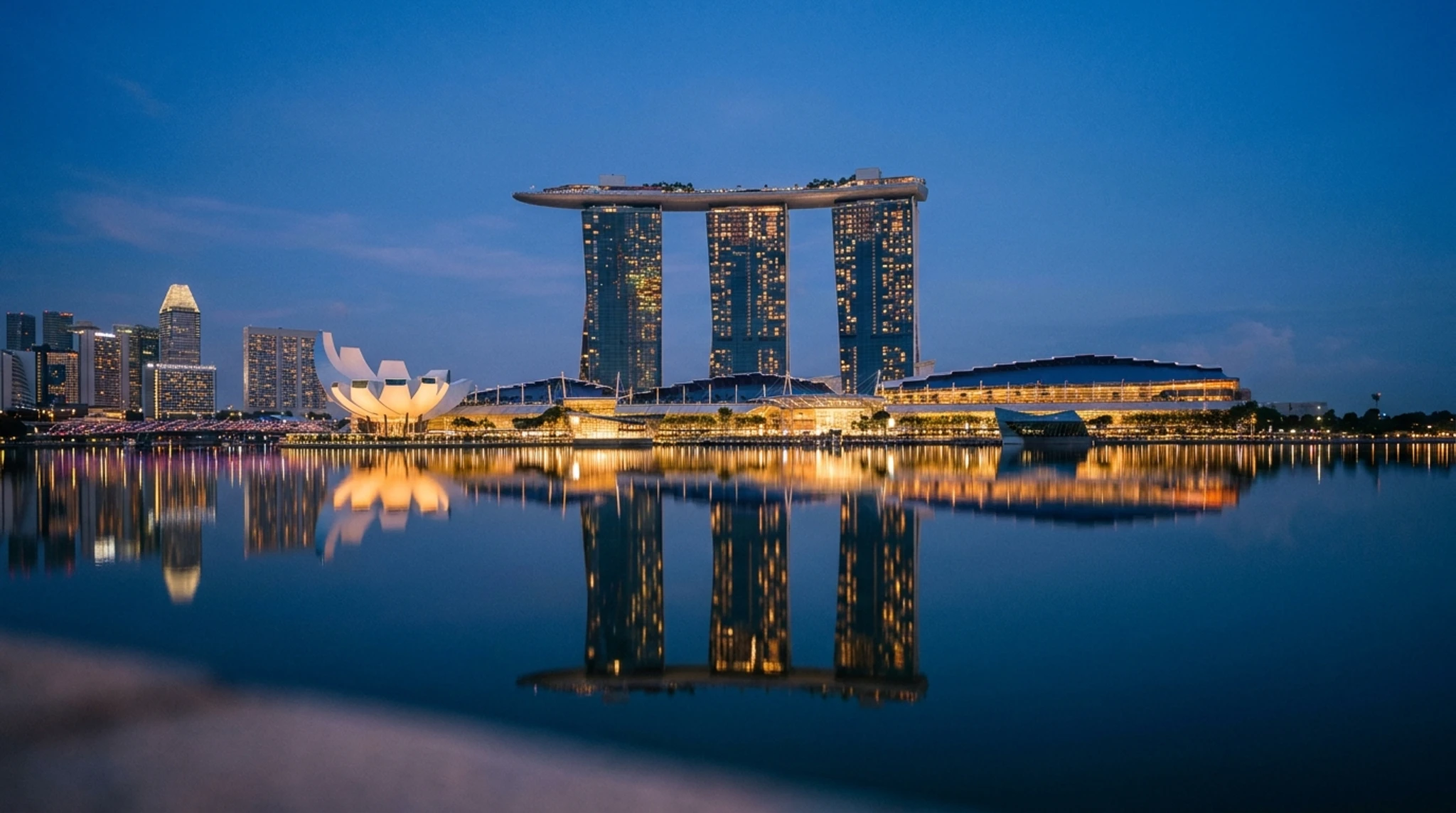 Marina Bay skyline with the Sands hotel and Gardens by the Bay supertrees, Singapore