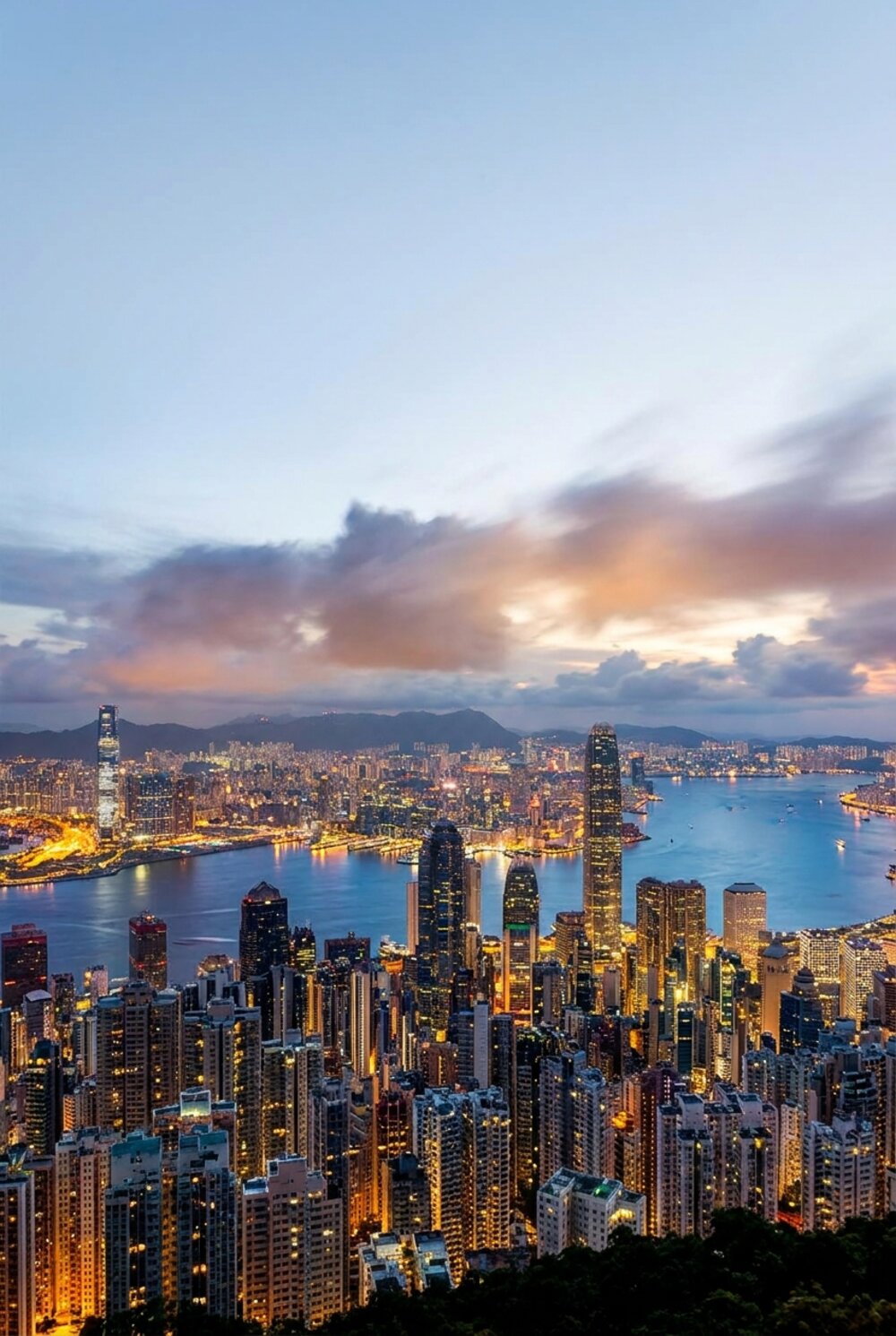 Hong Kong travel guide — save this pin