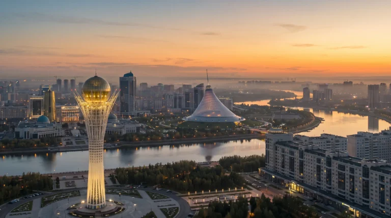Bayterek Tower / Khan Shatyr skyline at dusk